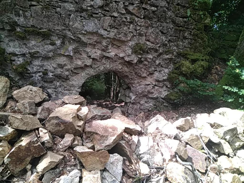 Camping La Forêt du Morvan Larochemillay Extérieur photo